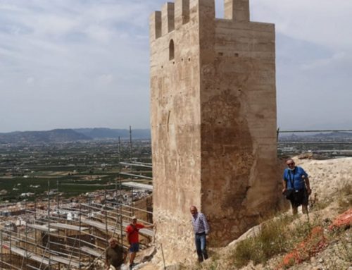 Patrimonio Histórico reanuda las obras de consolidación y rehabilitación de la muralla de la Torre Taifal del Castillo de Orihuela